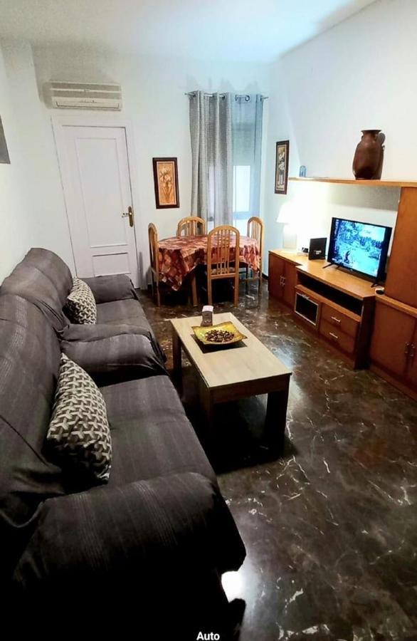 Appartement Vivienda Cadiz De Paso à Úbeda Extérieur photo
